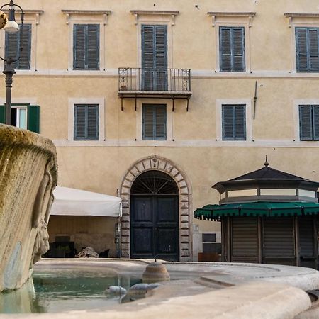 Casa Cristina In Piazza Farnese Apartment Rome Bagian luar foto