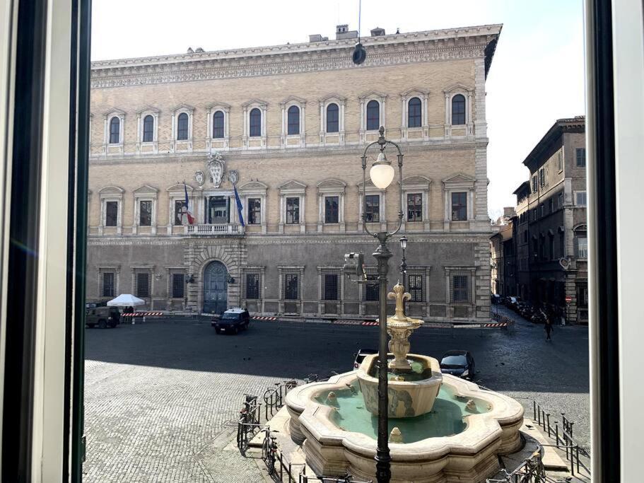 Casa Cristina In Piazza Farnese Apartment Rome Bagian luar foto